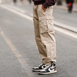 Banana republic cargo pants 30/32